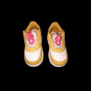 TODDLER AIR FORCE 1 NIKE TOGGLE SE